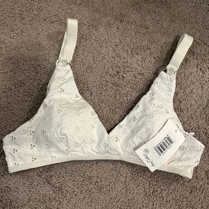 Dippin' Daisy's White bikini top!